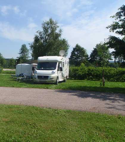 Camper van and motorhome pitches in Haute-Saône at the Campsite Les Ballastières