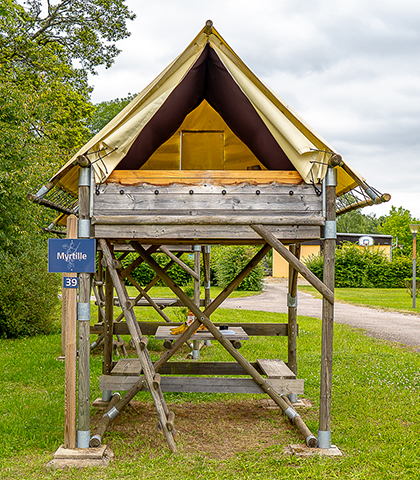 Location tentes insolite dans les Vosges du Sud, au camping les Ballastières 