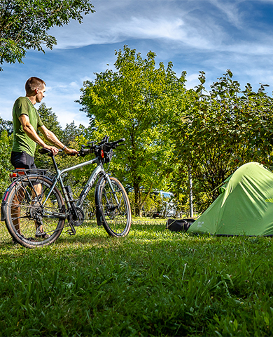 In de omgeving van de camping Ballastières in de Haute-Saône zijn mountainbikelussen en -circuits beschikbaar