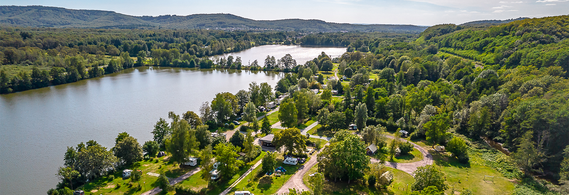 Badetag in der Nähe des Campingplatzes Les Ballastières, Haute-Saône