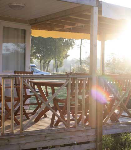 3 bedroom classic mobile home with terrace, for rent at the Camping Les Ballastières in Haute-Saône