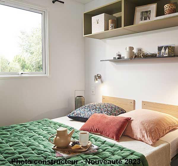 Kamer van de stacaravan Premium met 2 slaapkamers, gehuurd op de Camping Les Ballastières in de Vogezen du Sud