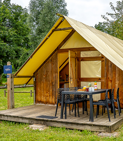 Tentes trappeur, location hébergement insolite dans les Vosges du Sud